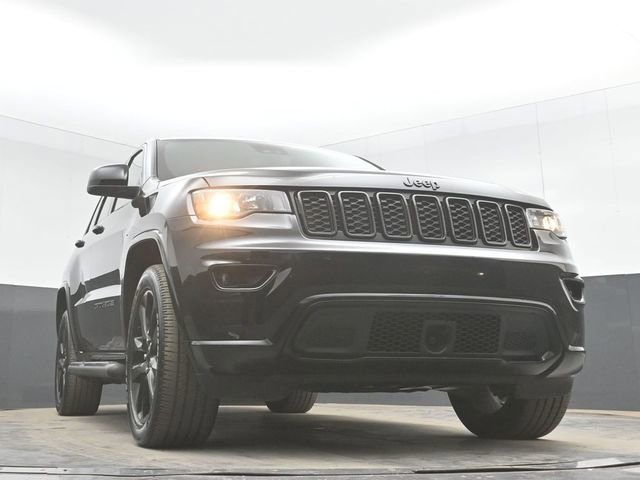 Used 2021 Jeep Grand Cherokee Laredo X AWD/4WD image 39