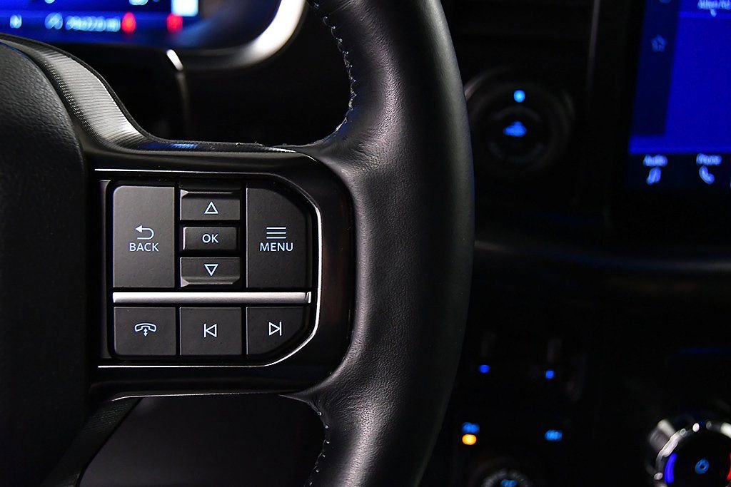 Used 2025 Ford F150 Platinum image 22