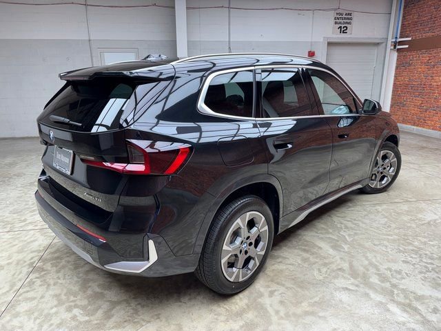 Used 2025 BMW X1 xDrive28i w/ Technology Package AWD/4WD image 5