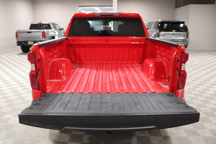 Used 2022 Chevrolet Silverado 1500 LT AWD/4WD image 12