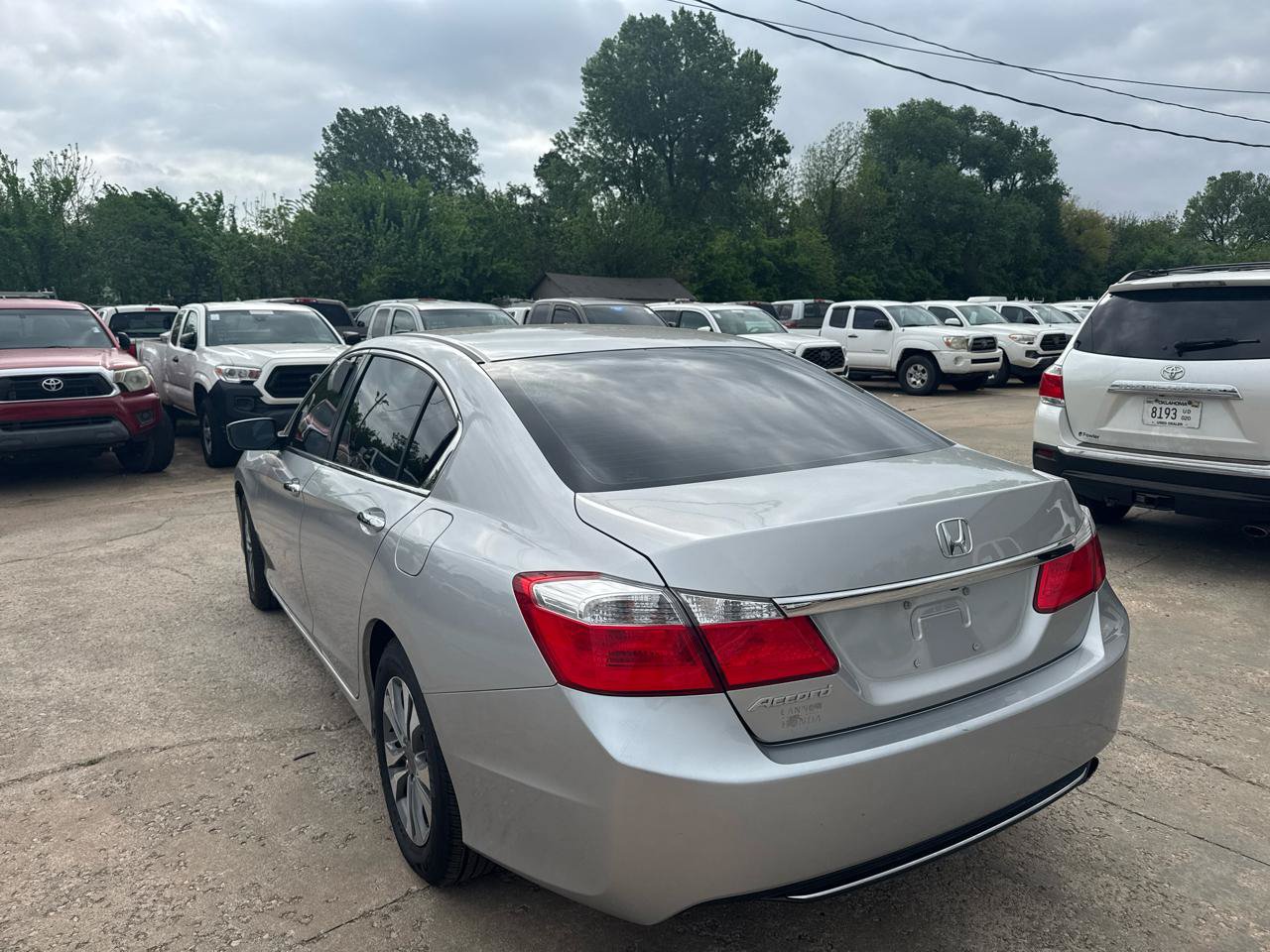 Used 2015 Honda Accord LX image 32