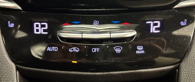 Used 2020 Cadillac XT6 Sport image 33