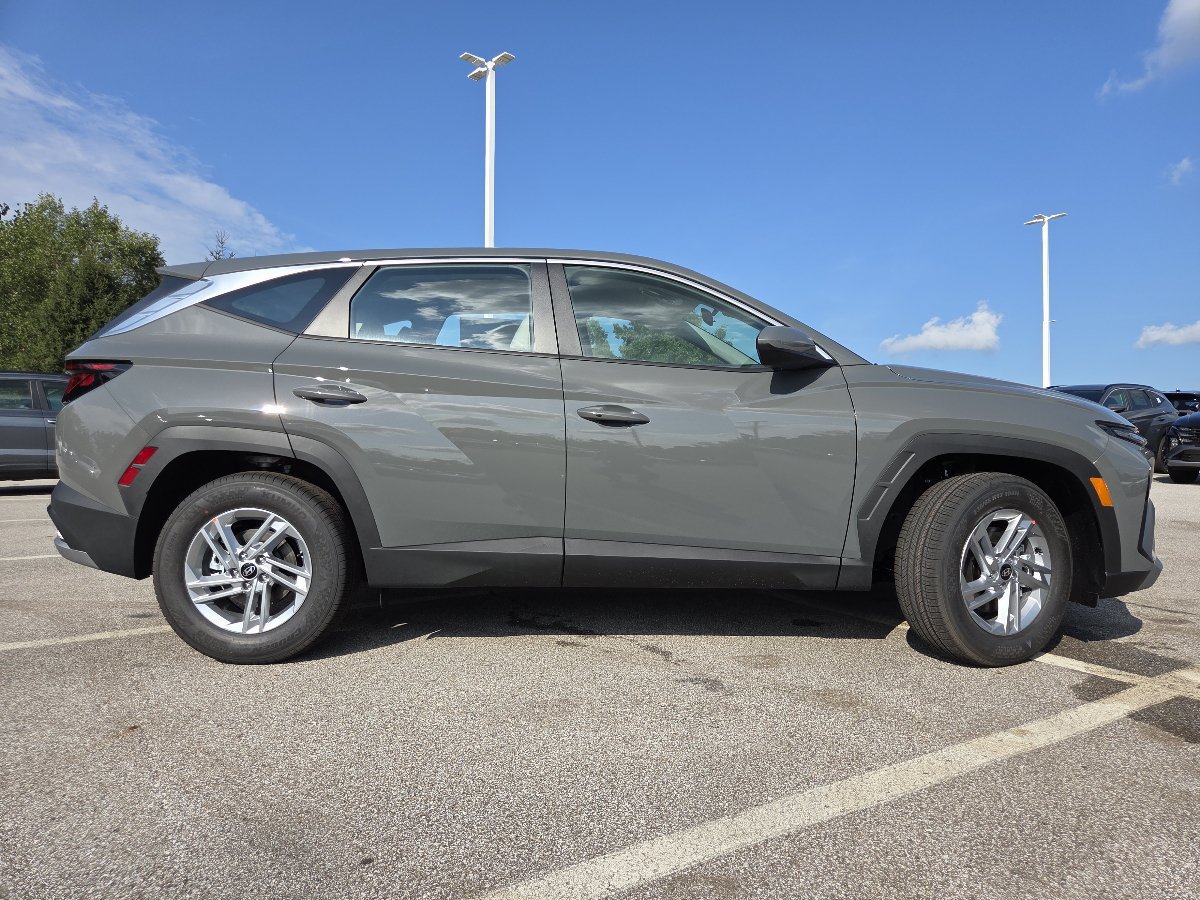New 2026 Hyundai Tucson SE FWD image 19