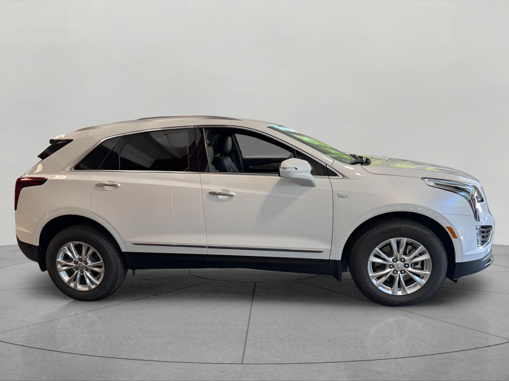 New 2026 Cadillac XT5 Luxury w/ LPO, Floor Liner Package AWD/4WD image 6