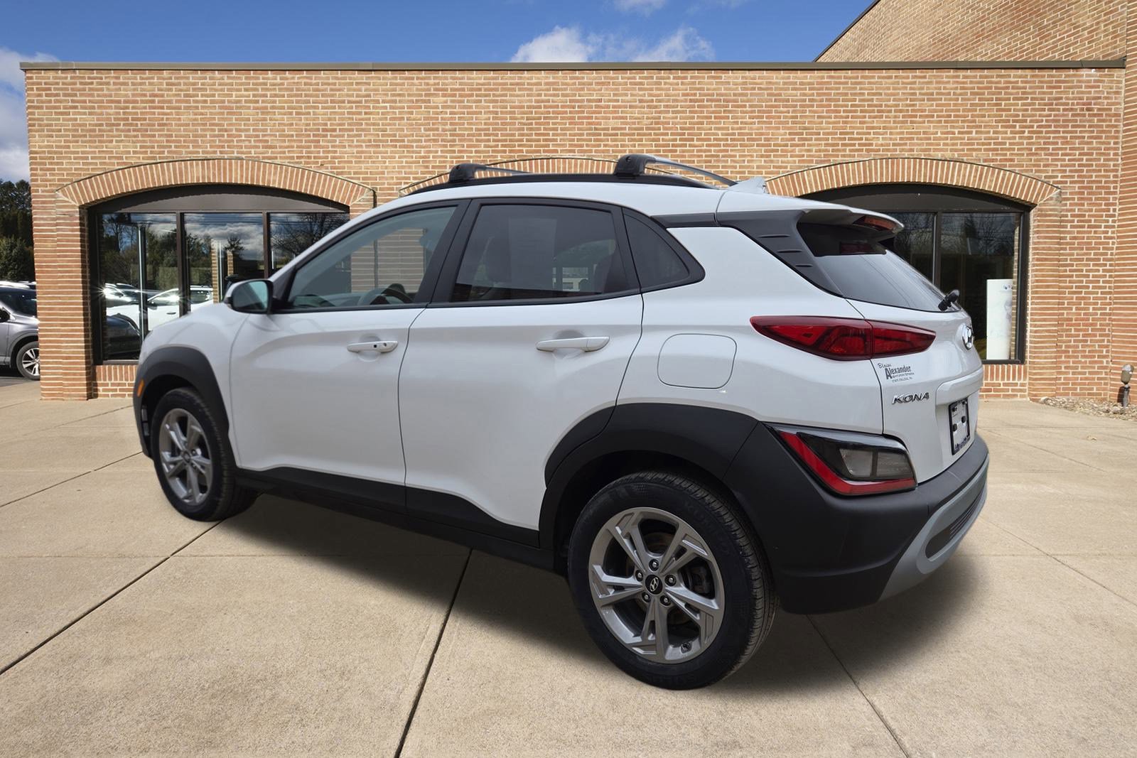 Certified 2023 Hyundai Kona SEL image 6