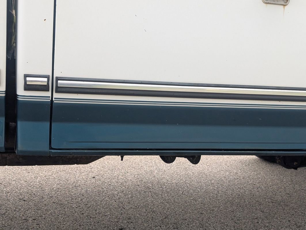 Used 1995 Ford F250 4x4 Regular Cab image 27