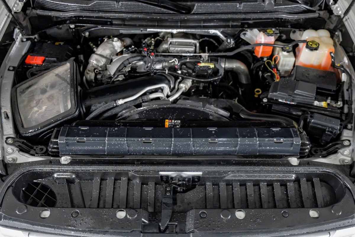 Used 2021 Chevrolet Silverado 3500 High Country w/ Snow Plow Prep/Camper Package image 51