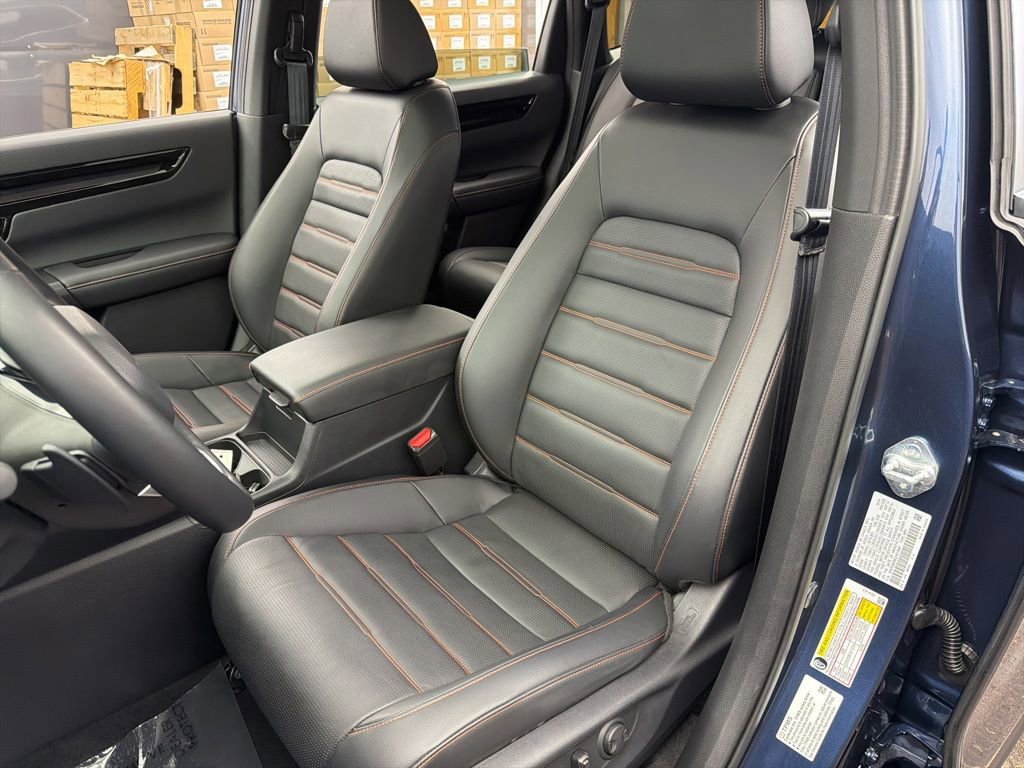 Used 2025 Honda CR-V Sport Touring image 21