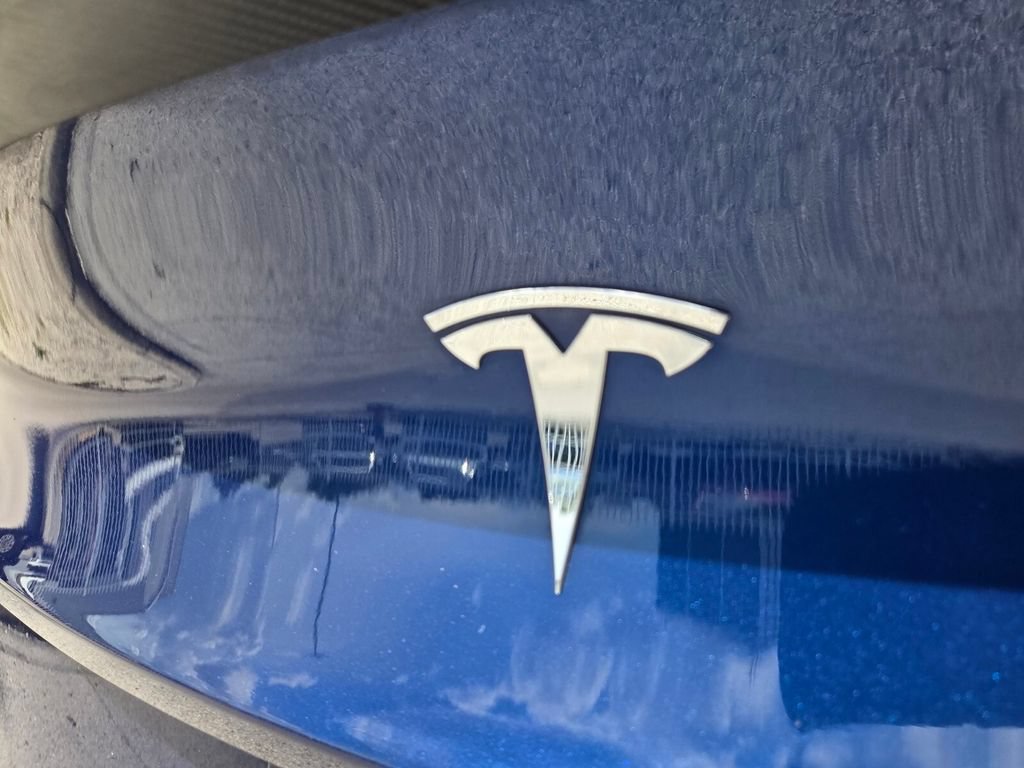 Used 2024 Tesla Model Y Performance AWD/4WD image 13
