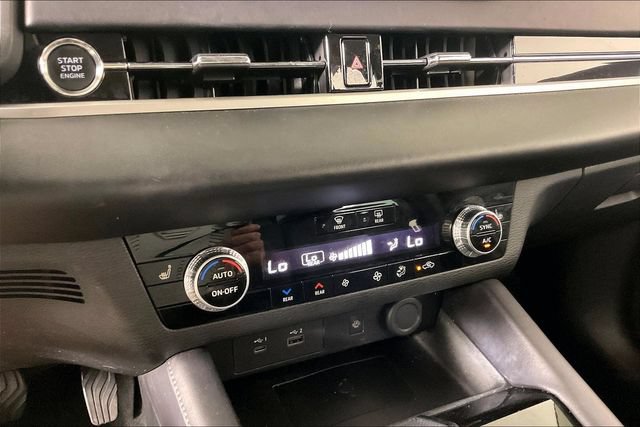 Used 2023 Mitsubishi Outlander SEL FWD image 14