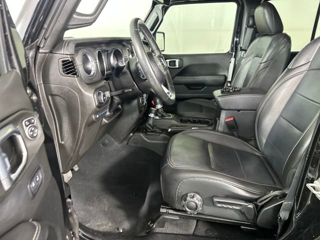 Used 2022 Jeep Wrangler Unlimited Sahara w/ Dual Top Group image 11