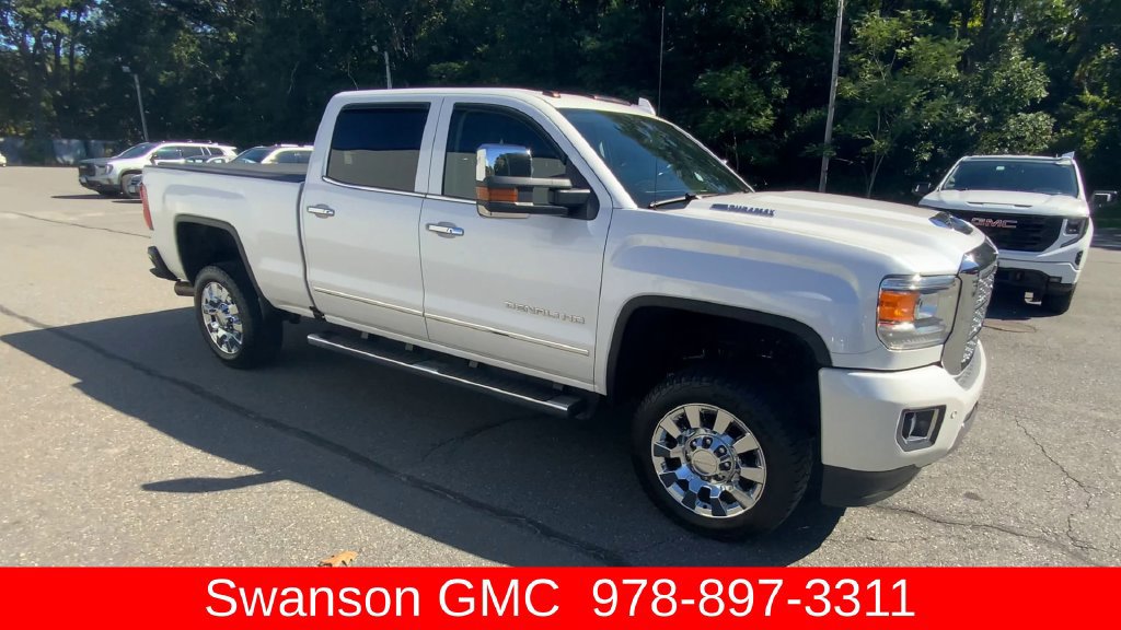 Certified 2019 GMC Sierra 2500 Denali w/ Duramax Plus Package AWD/4WD image 2