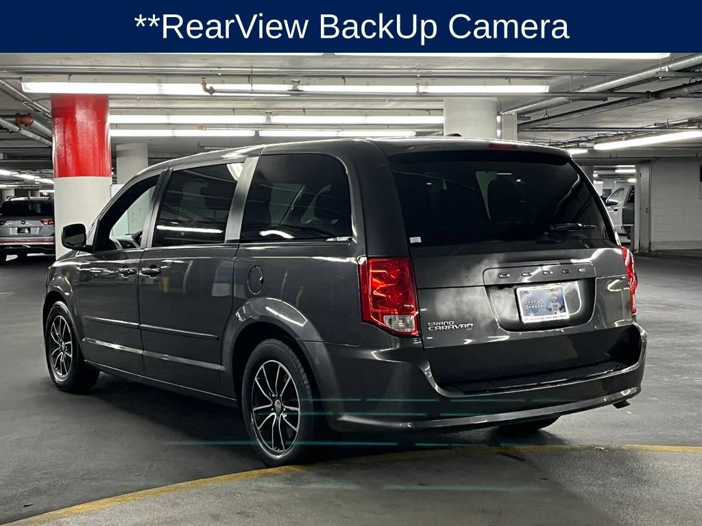 Used 2017 Dodge Grand Caravan SXT w/ Driver Convenience Group FWD image 5