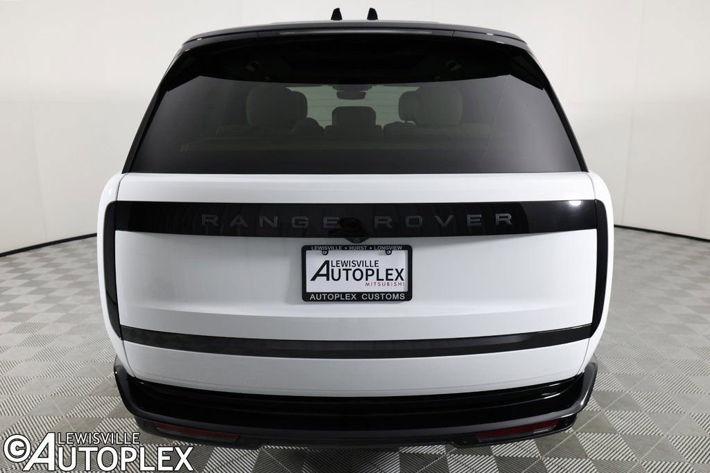 Used 2025 Land Rover Range Rover SE image 6