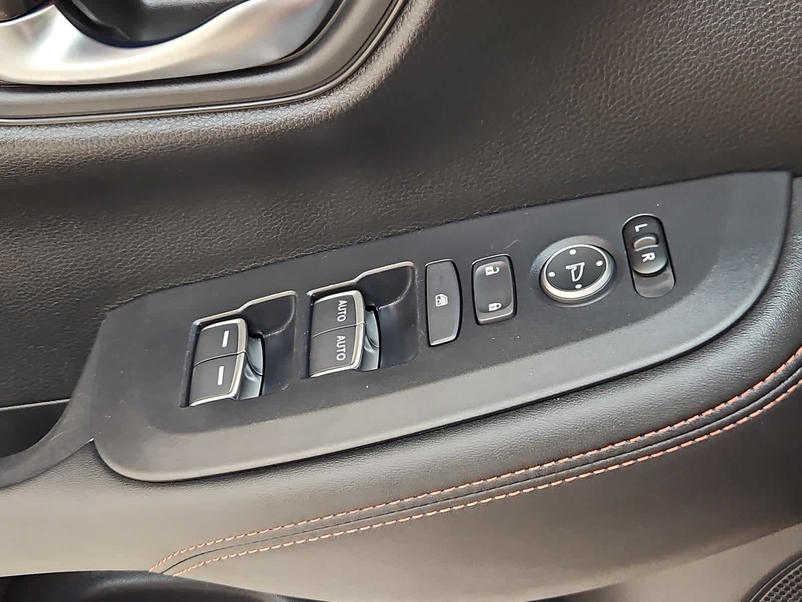 Certified 2024 Honda HR-V Sport image 16