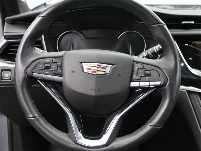 Certified 2025 Cadillac XT6 Premium Luxury image 30
