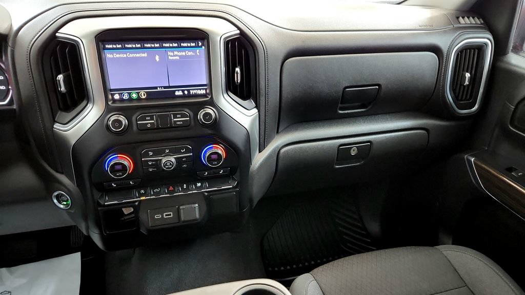 Used 2021 Chevrolet Silverado 1500 LT w/ LPO, Liner Protection Package AWD/4WD image 28