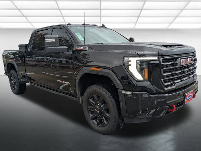 Used 2025 GMC Sierra 2500 AT4 w/ AT4 Premium Plus Package