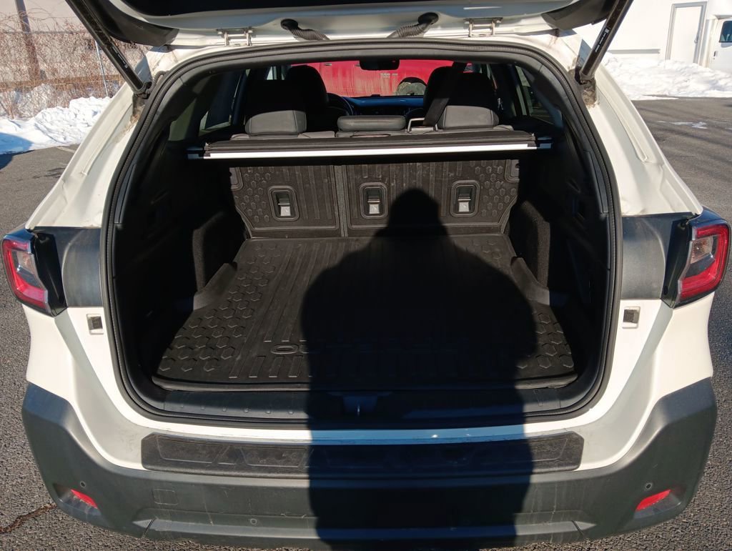 Used 2024 Subaru Outback Onyx Edition image 25