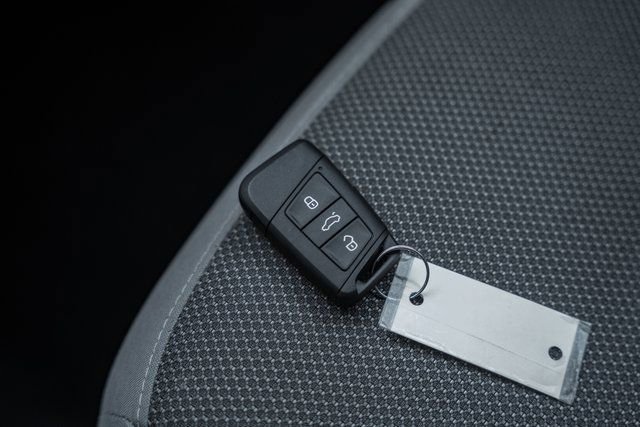 Used 2024 Volkswagen Taos S w/ MDO Package image 43