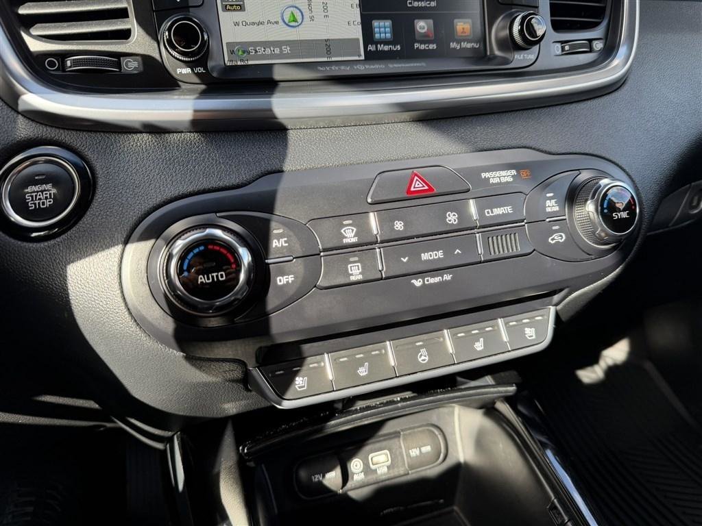 Used 2017 Kia Sorento SX image 32