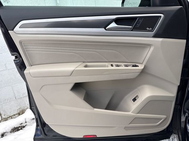 Used 2021 Volkswagen Atlas SEL Premium image 22