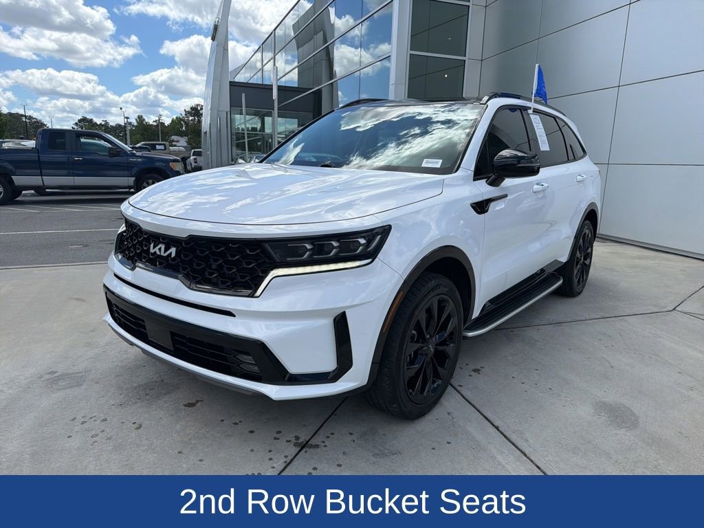 Used 2023 Kia Sorento SX image 3