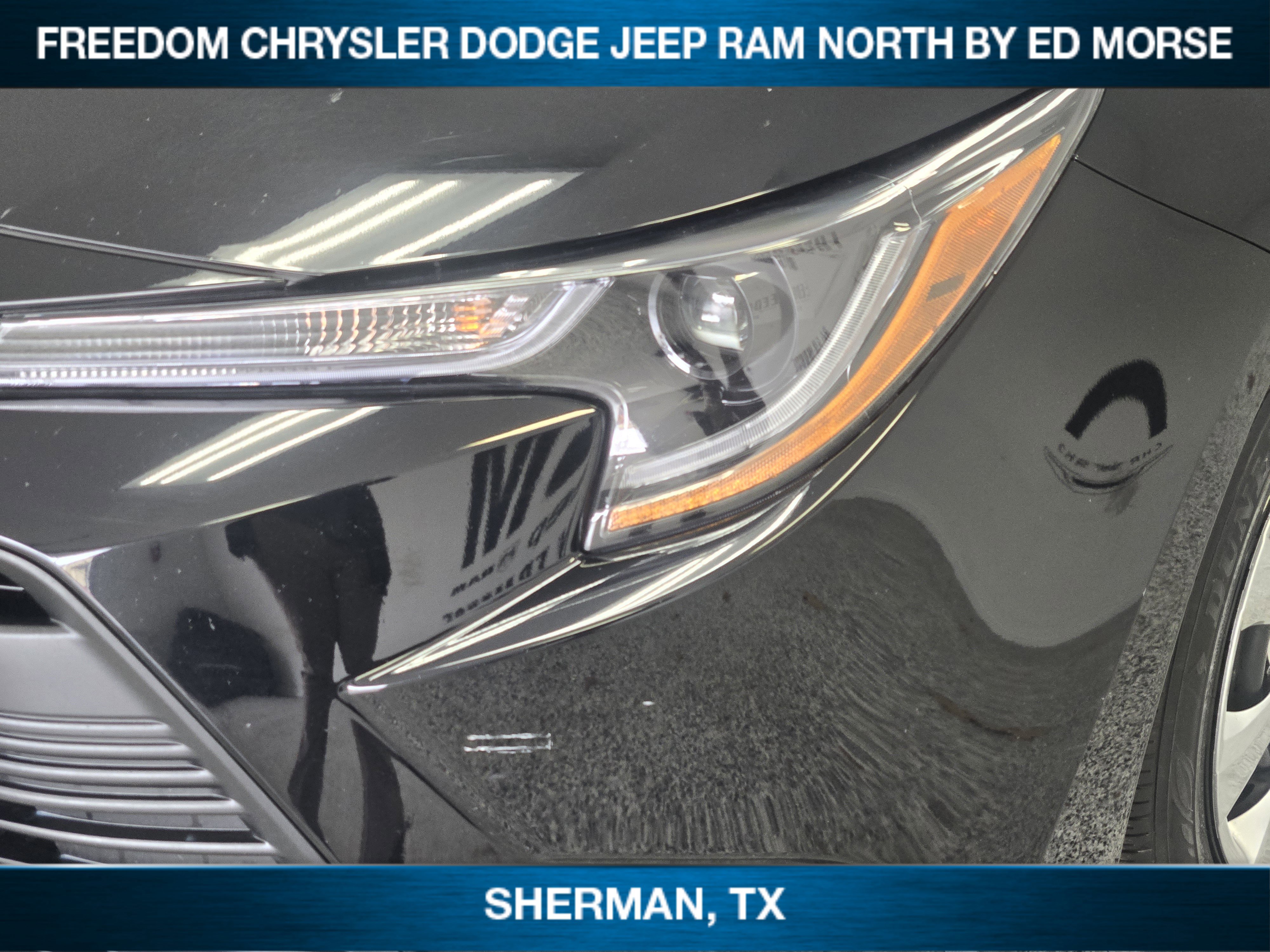 Used 2025 Toyota Corolla LE image 5