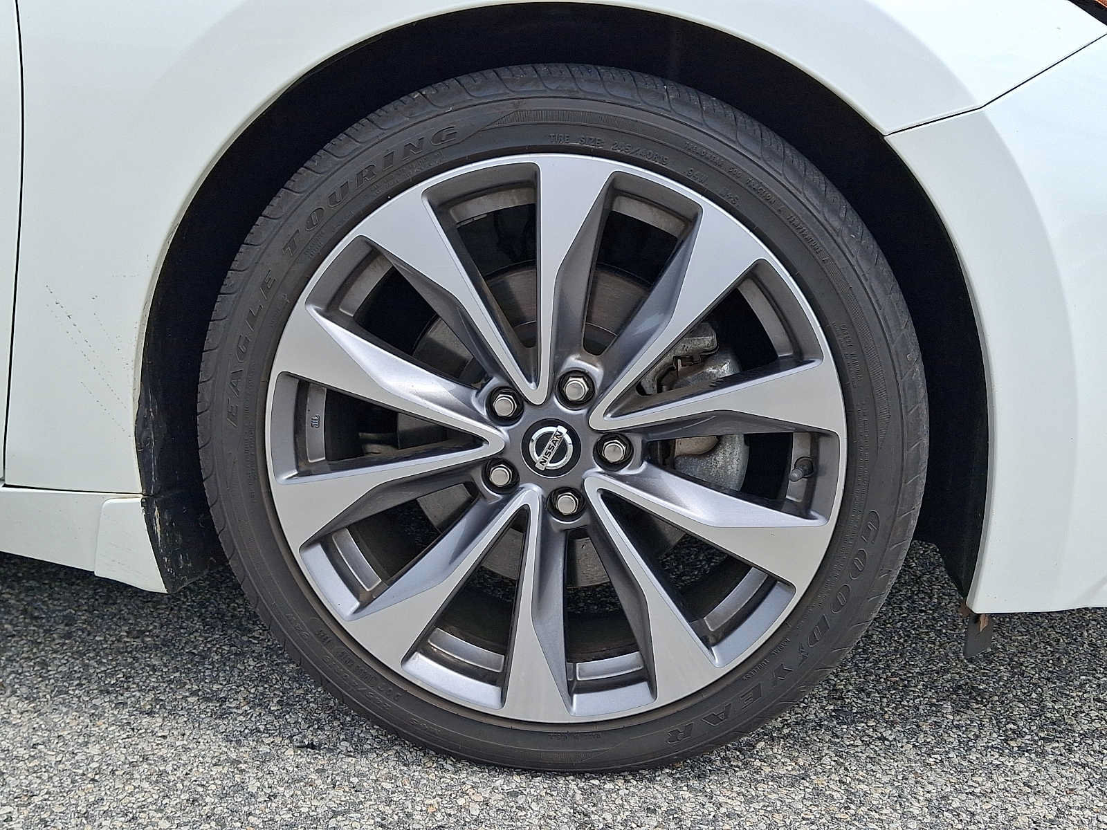 Used 2021 Nissan Maxima Platinum w/ Sport Mat Group FWD image 8