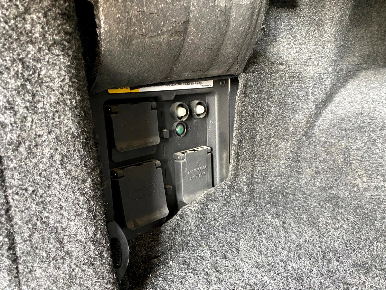 Used 2021 Ford F150 Lariat w/ Equipment Group 502A High image 26