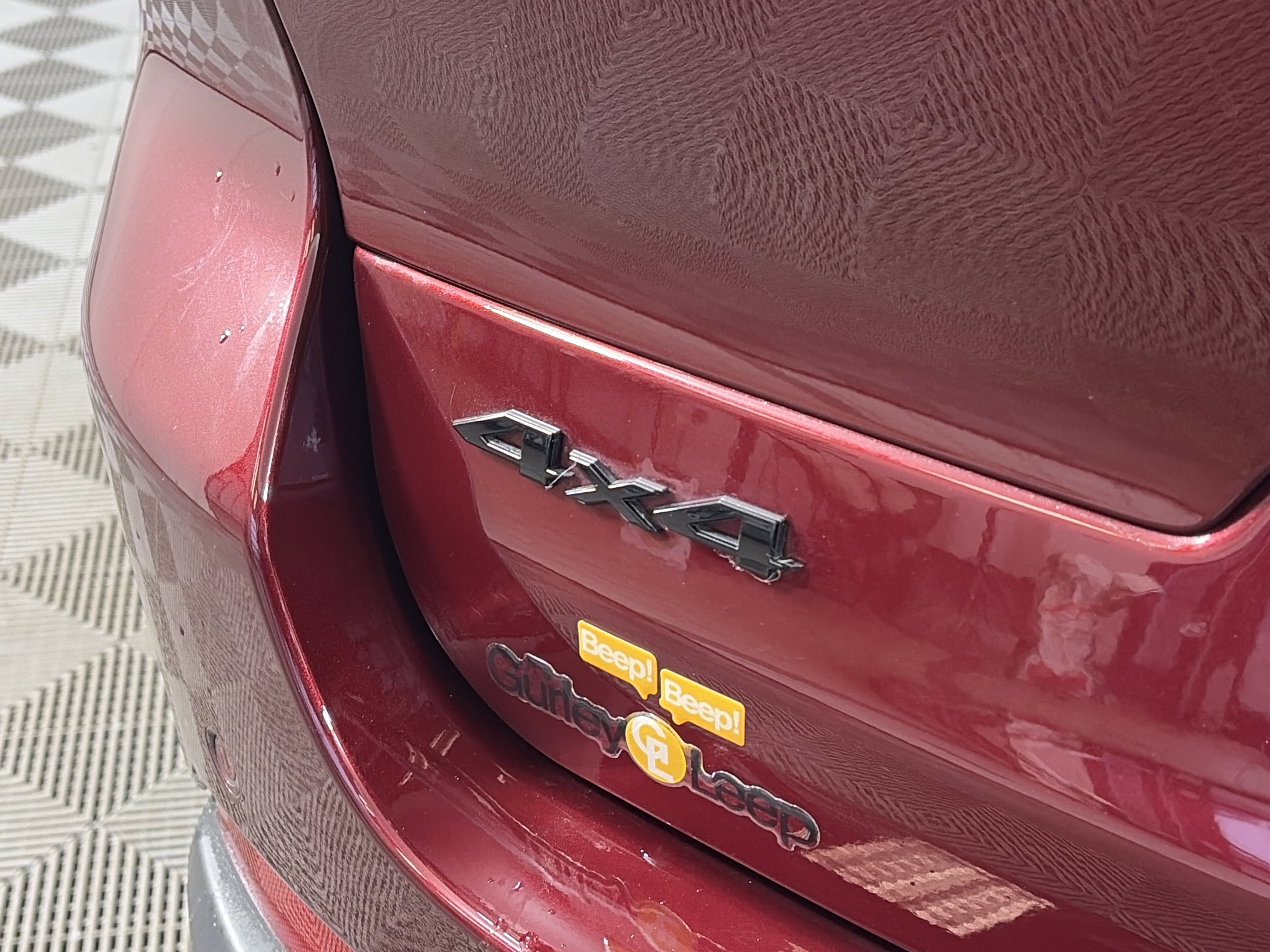 Used 2025 Jeep Grand Cherokee L Limited w/ Black Appearance Package image 17