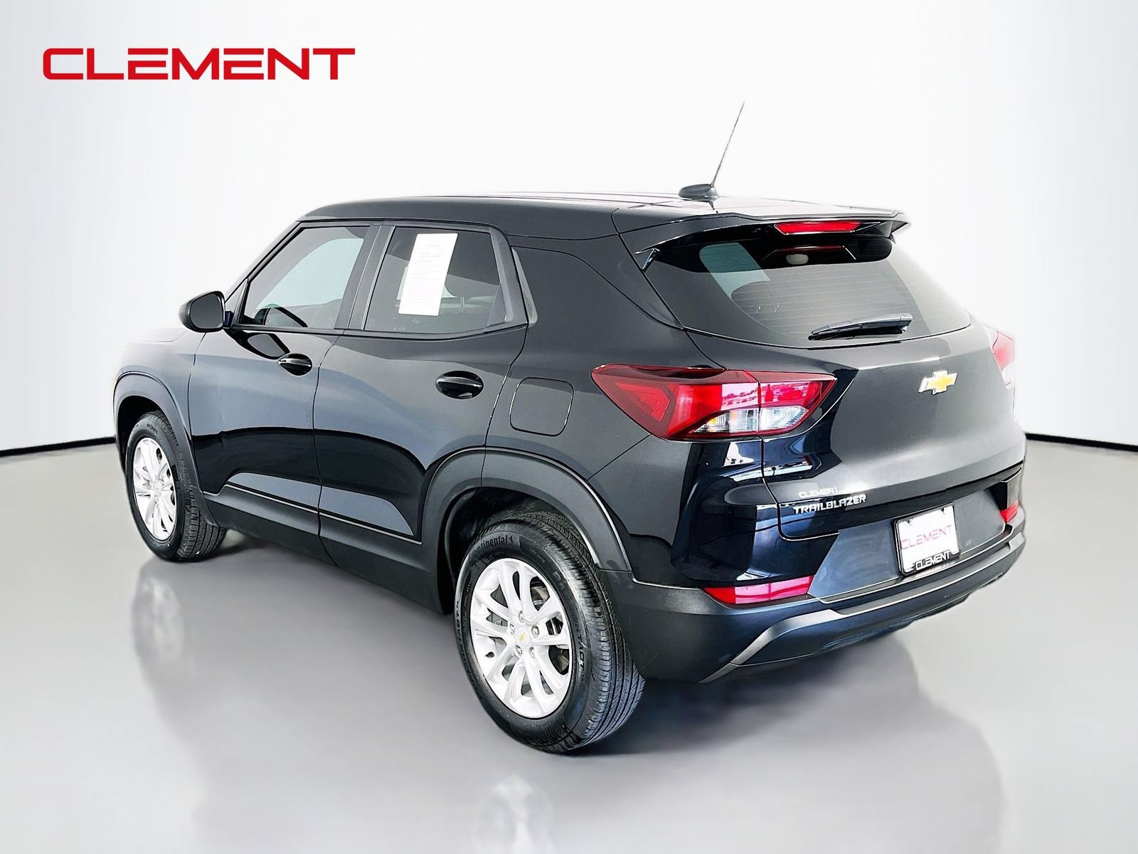 Used 2025 Chevrolet TrailBlazer LS FWD image 9