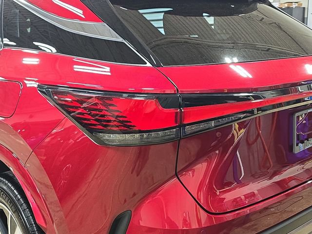 Used 2024 Lexus RX 350 Premium w/ Cold Area Package AWD/4WD image 36