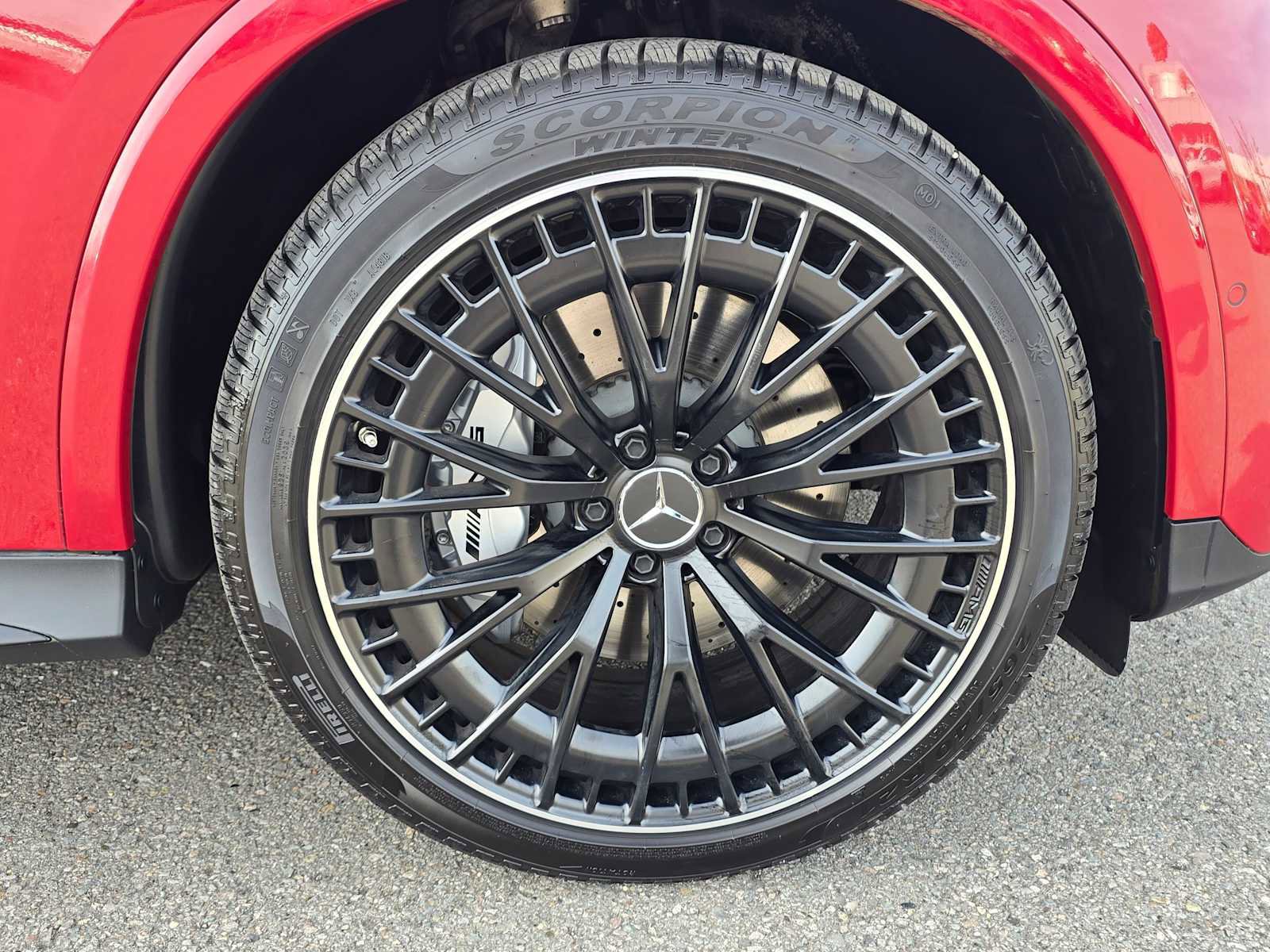 Used 2024 Mercedes-Benz GLC 43 AMG 4MATIC image 9