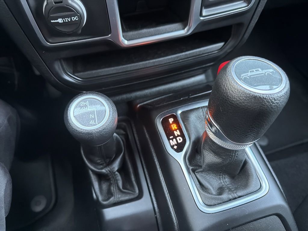 Used 2021 Jeep Gladiator Sport image 23