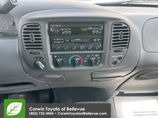 Used 1999 Ford F150 XLT image 12