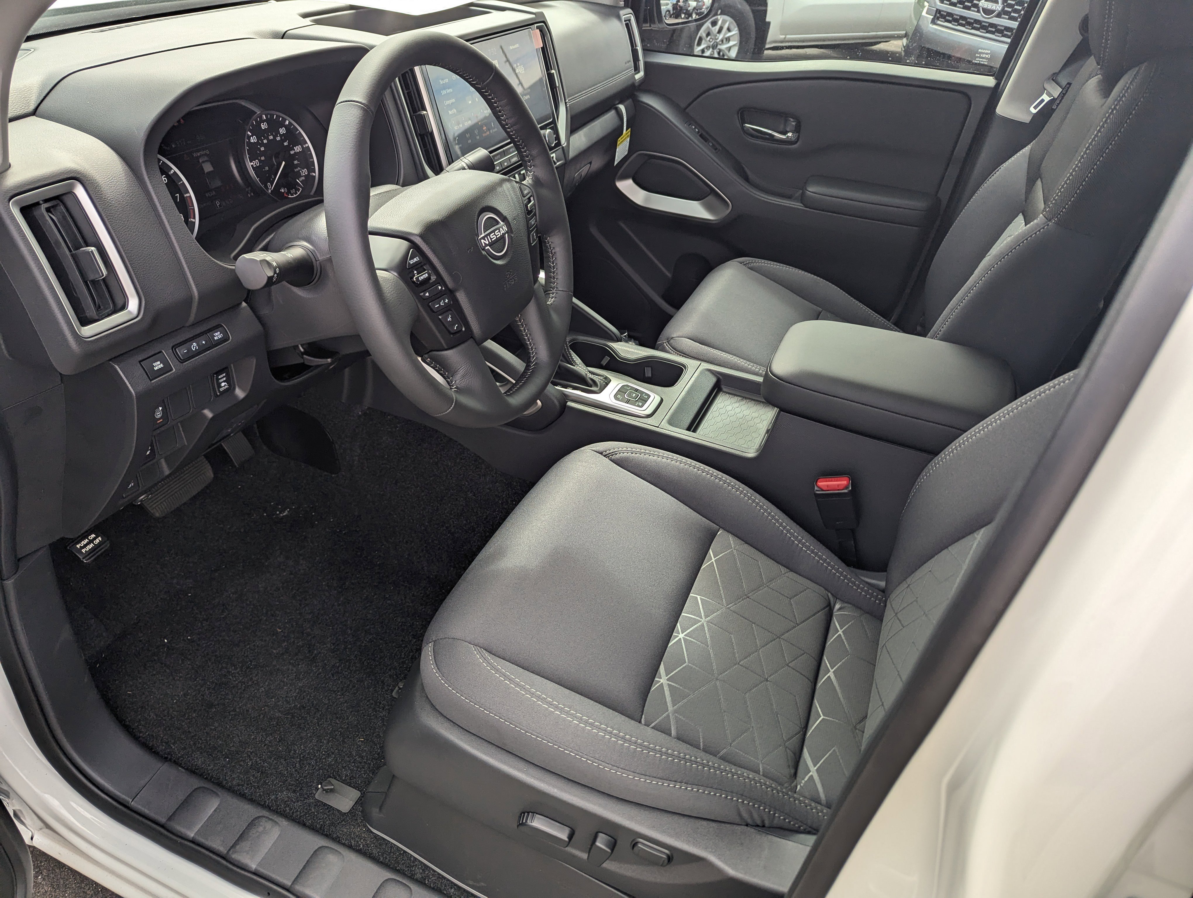 New 2026 Nissan Frontier SV image 10