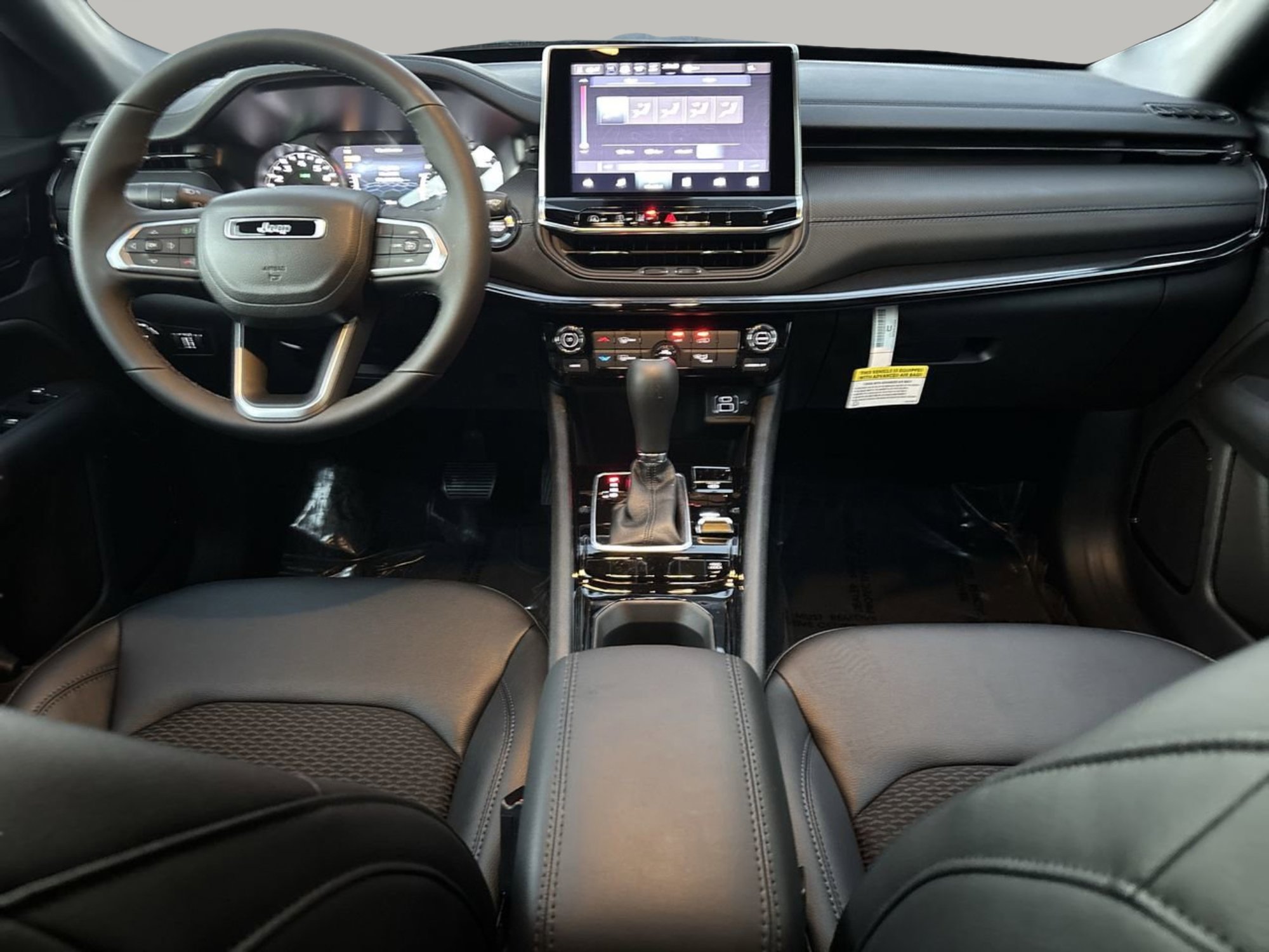 New 2026 Jeep Compass Latitude image 7