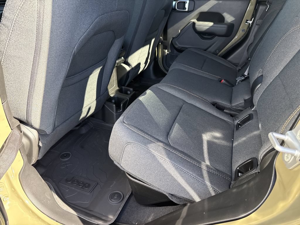 New 2026 Jeep Gladiator Sport AWD/4WD image 36