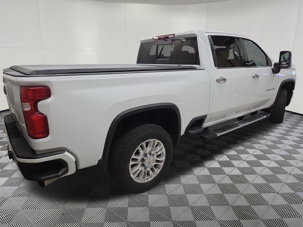 Used 2022 Chevrolet Silverado 2500 High Country AWD/4WD image 4