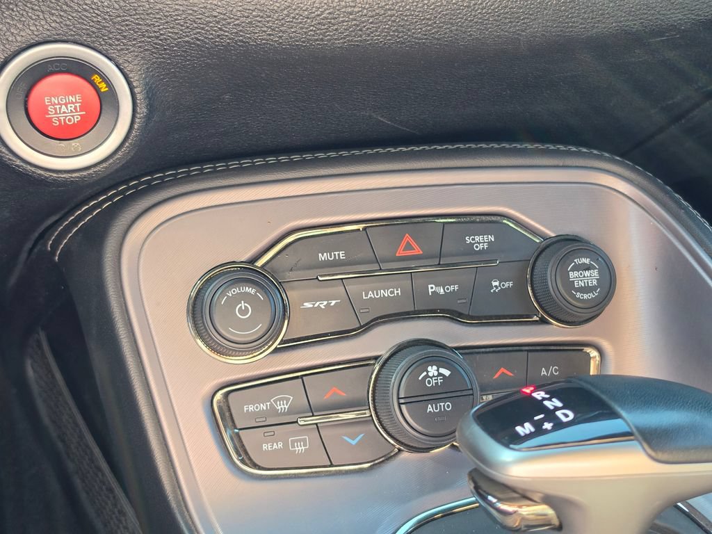 Used 2019 Dodge Challenger SRT Hellcat w/ Laguna Leather Package RWD image 20