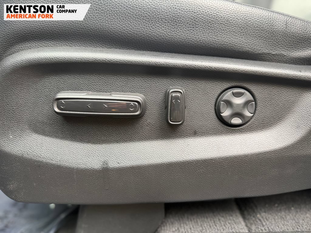 Used 2025 Honda Odyssey EX-L image 31