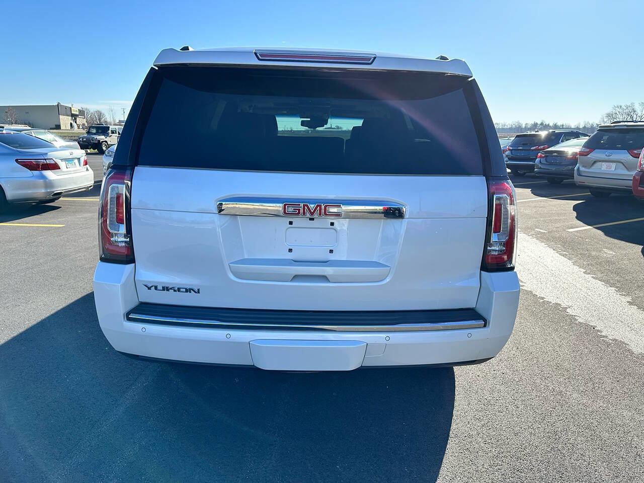 Used 2016 GMC Yukon Denali w/ Open Road Package image 5