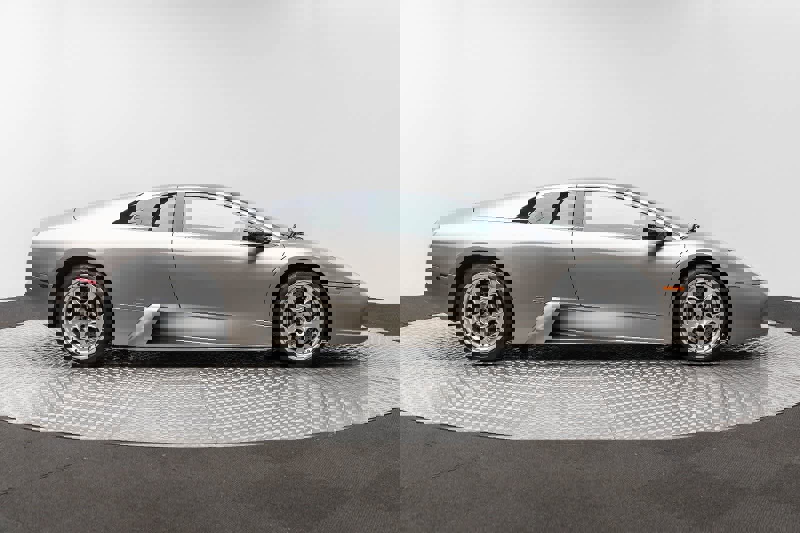 Used 2003 Lamborghini Murcielago Coupe image 56