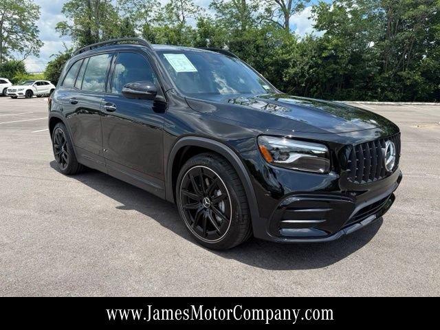 Used 2025 Mercedes-Benz GLB 35 AMG 4MATIC image 4