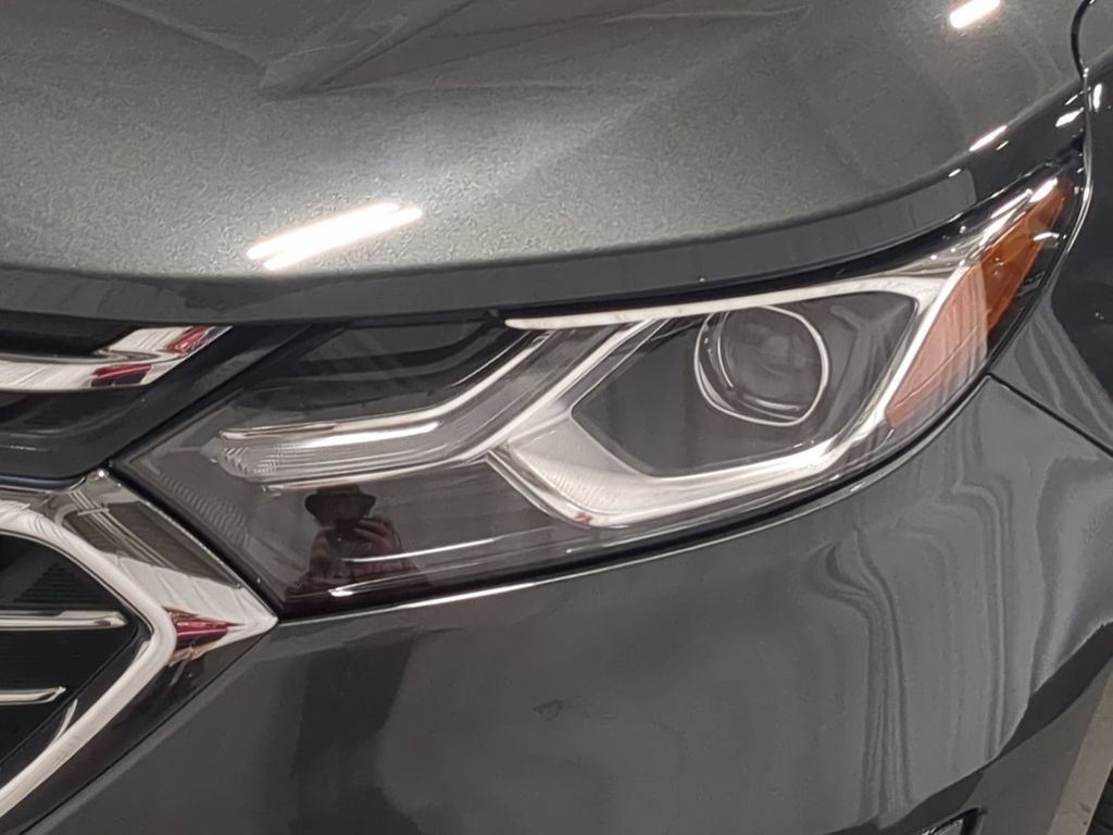 Used 2020 Chevrolet Equinox Premier FWD image 14