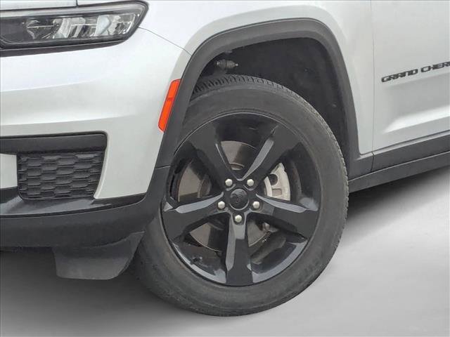 Used 2023 Jeep Grand Cherokee L Laredo image 23