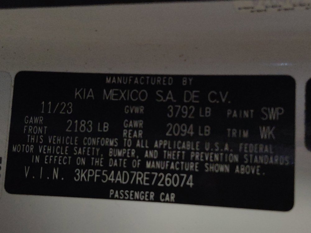 Used 2024 Kia Forte GT-Line image 33