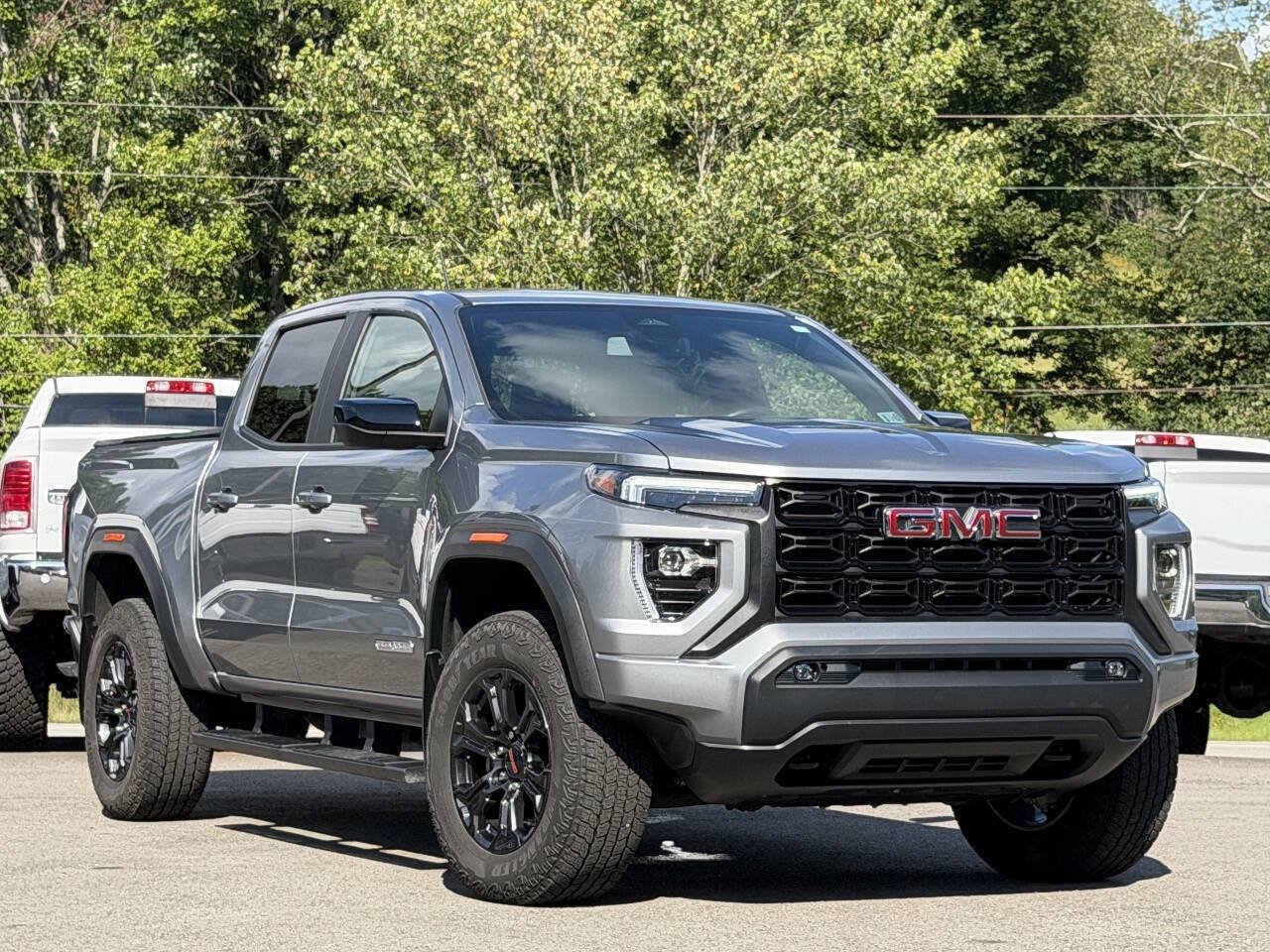 Used 2025 GMC Canyon Elevation w/ Convenience Package