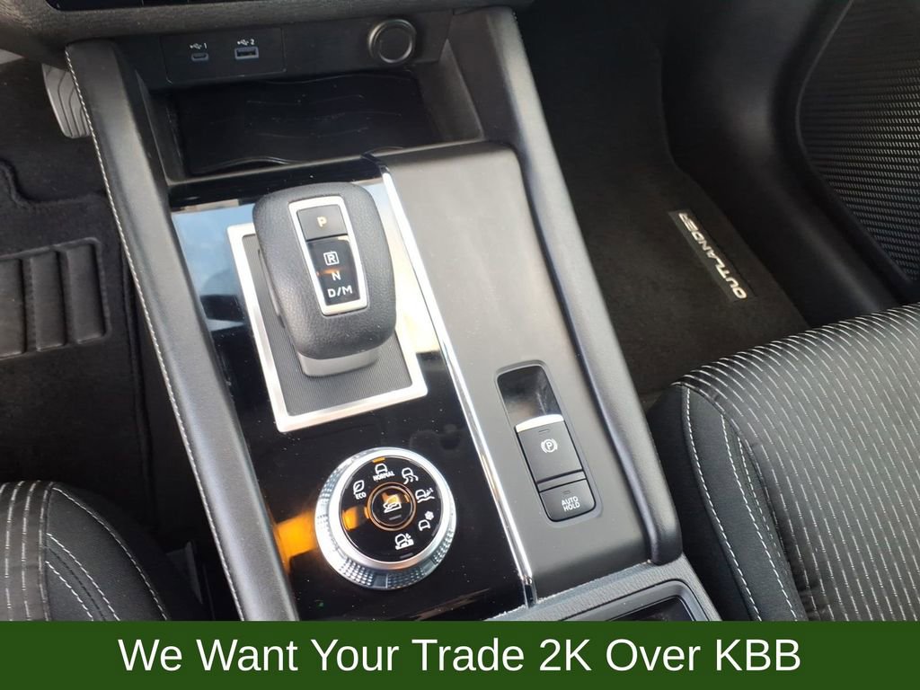 Used 2022 Mitsubishi Outlander ES AWD/4WD image 14
